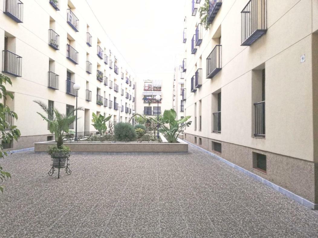 Apartamento Zona Palacio De Las Duenas Y Las Setas Sevilla Bagian luar foto